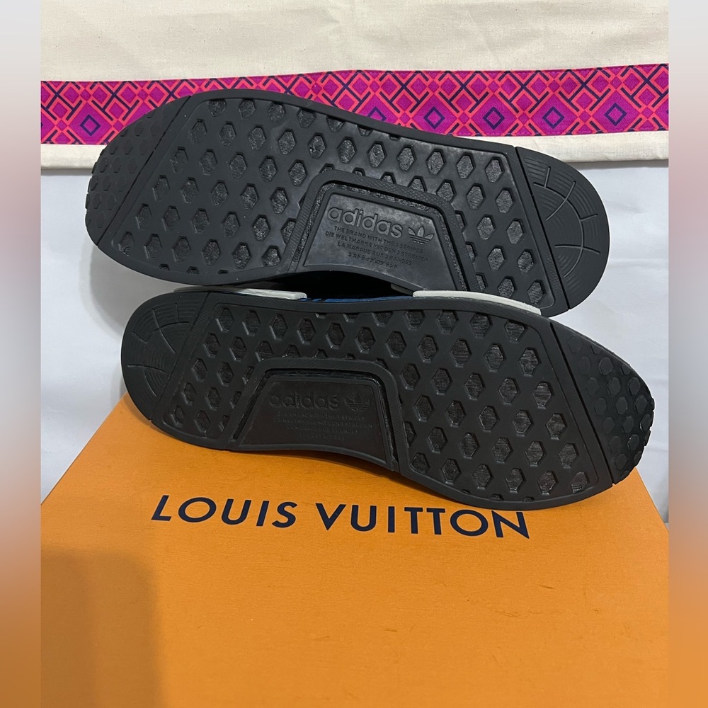 A D I D A S - image 8